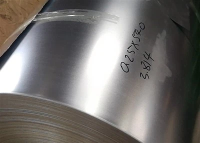 SGCC ar cinku pārklāta 0,2 mm tērauda loksne tinumā